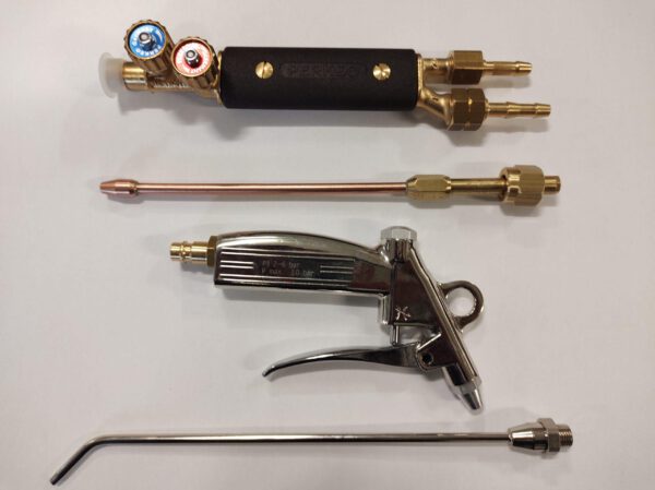 set per la pulizia delle scanalature